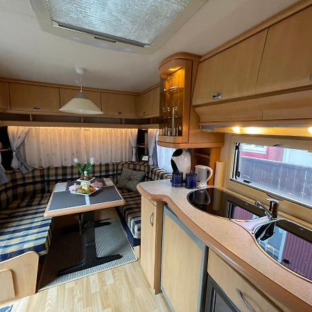 Cozy Caravan Vestmannaeyjar Exterior photo